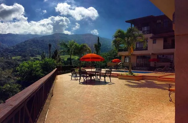 Rancho La Aurora Jarabacoa terrace pool